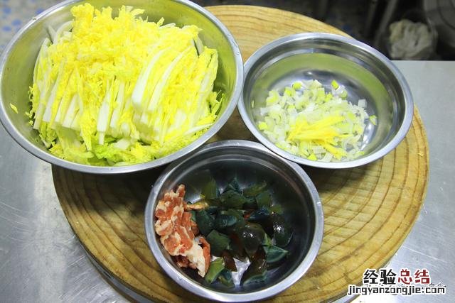 上汤娃娃菜最简单做法 上汤娃娃菜怎么做