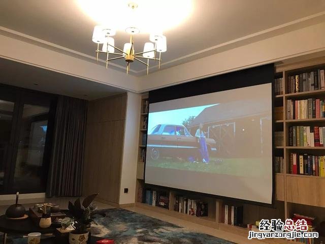投影仪的背景墙应该怎么做 投影仪怎么做简单