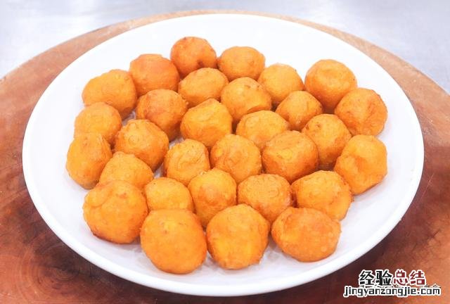 炸红薯丸子用面粉还是用糯米粉 红薯丸子怎么做才松软好吃
