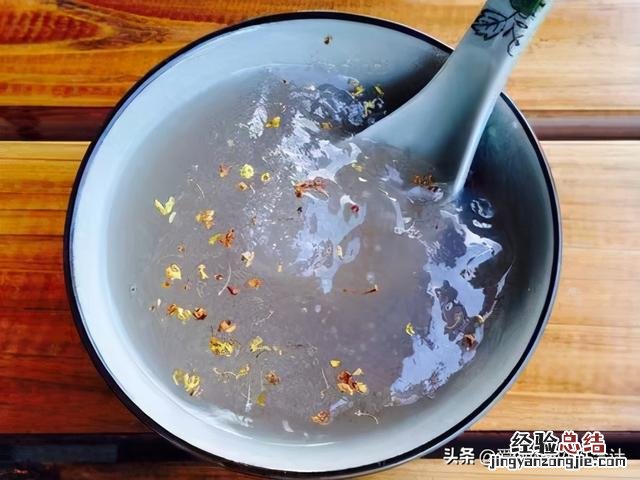 藕粉的正确冲调方法及补救办法 正确冲藕粉的方法