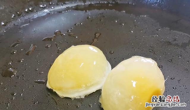 教你好吃的煎鸡蛋做法 鸡蛋怎么煎好吃