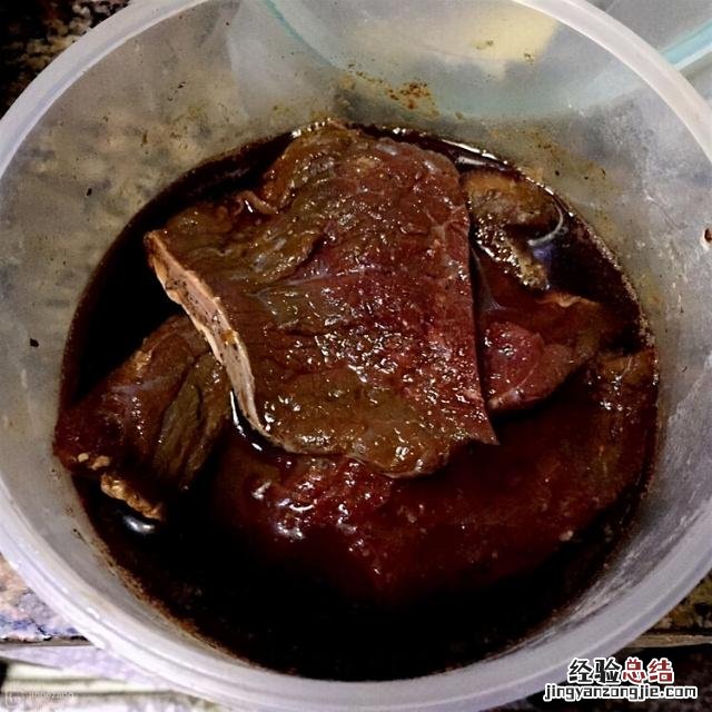 腌制牛排的正确方法和步骤 怎么腌牛排才嫩才好吃