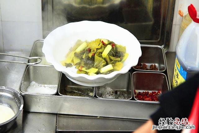 厨师长教你在家做正宗酸菜鱼 酸菜鱼汤怎么做好吃