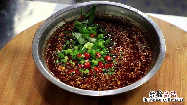 这就是万能的凉拌菜调料汁 万能凉拌汁怎么做