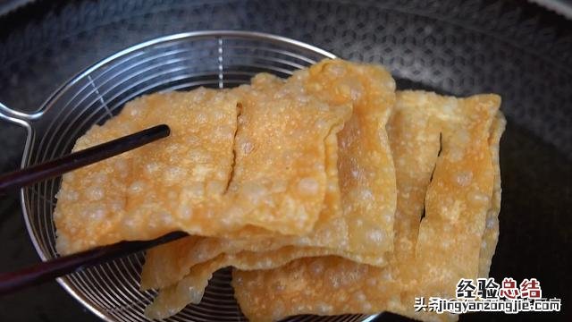 怎么在家做煎饼果子的方法 在家里怎么做煎饼果子