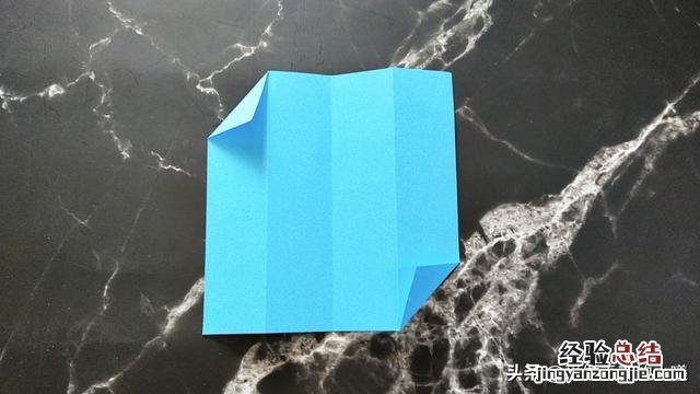 只需几步就完成的折纸陀螺 用纸怎么做陀螺过程