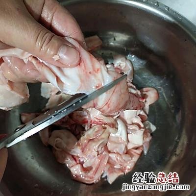 水煮鱼泡的正宗做法 鱼泡怎么做才好吃又简单