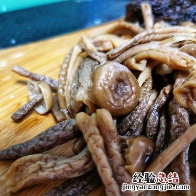 学会在家做乌鸡羊肚菌煲汤 羊肚菌煲汤方法