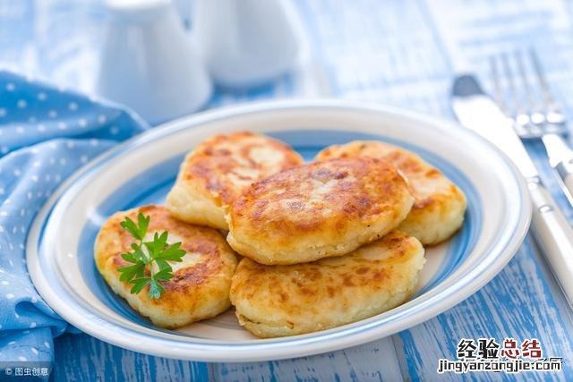 这才是土豆饼最好吃的做法 土豆饼怎样做才能酥脆
