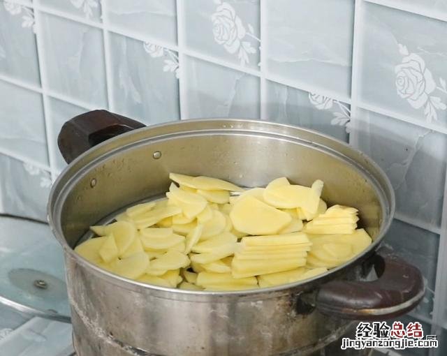 这才是土豆饼最好吃的做法 土豆饼怎样做才能酥脆