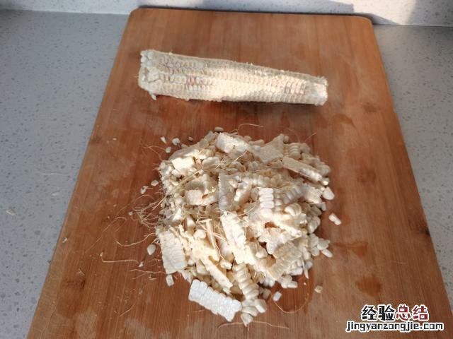 鸡蛋玉米羹的做法详细步骤 玉米羹甜汤怎么做的
