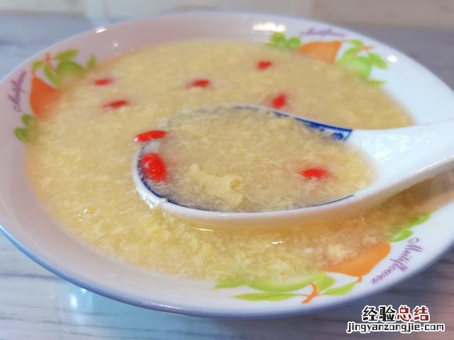 鸡蛋玉米羹的做法详细步骤 玉米羹甜汤怎么做的