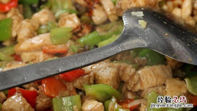 炒鸡丁嫩滑的方法 鸡丁怎么炒好吃又嫩适合孩子吃