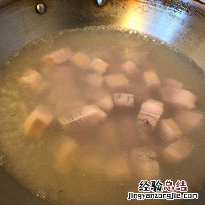 超下饭的红烧肉鲍鱼土豆一出锅 小鲍鱼怎么做好吃又简单方便