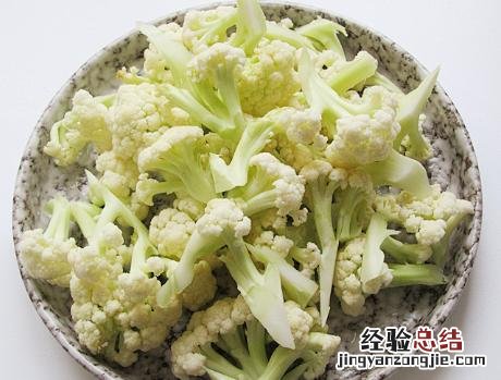菜花最简单的做法凉拌菜 凉拌菜花怎么做好吃