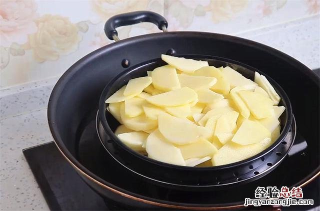 教你做最简单土豆饼外酥里软很香 土豆饼怎么做才好吃又简单