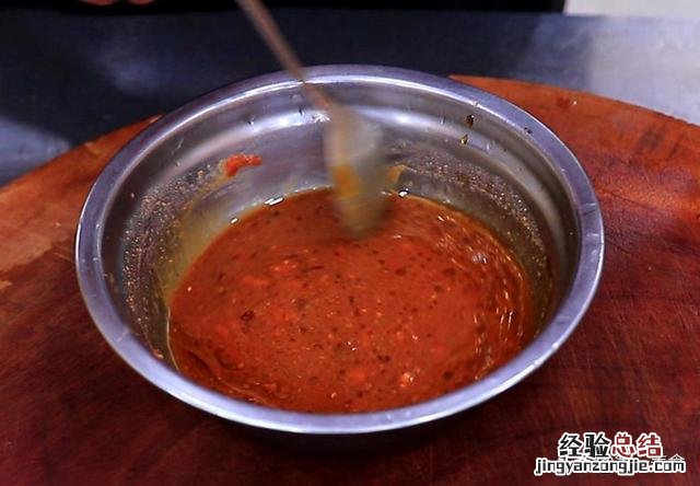 虎皮鸡爪最简单做法与步骤 虎皮鸡爪怎么做的好吃