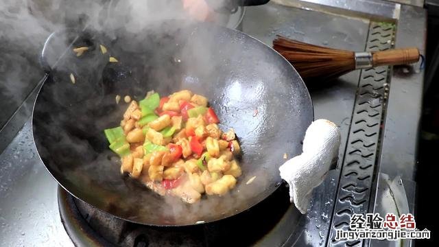 家常豆腐泡怎么做好吃又好看 豆腐泡怎么做的好吃
