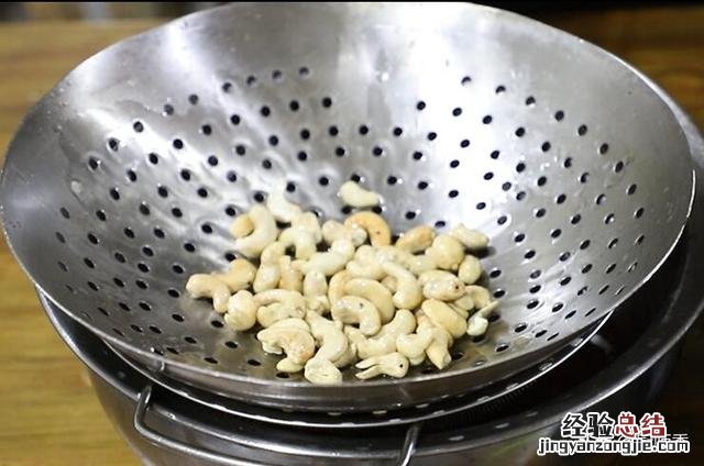 正宗腰果炒虾仁的做法 腰果虾仁咋做法