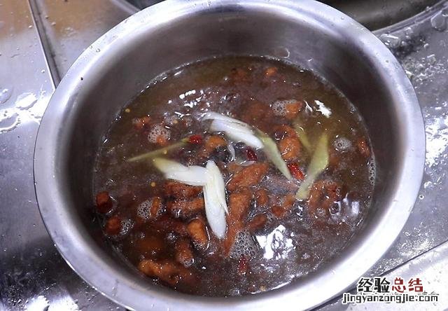 河南厨师长教你做地道酸汤小酥肉 酥肉汤怎么做又滑又嫩