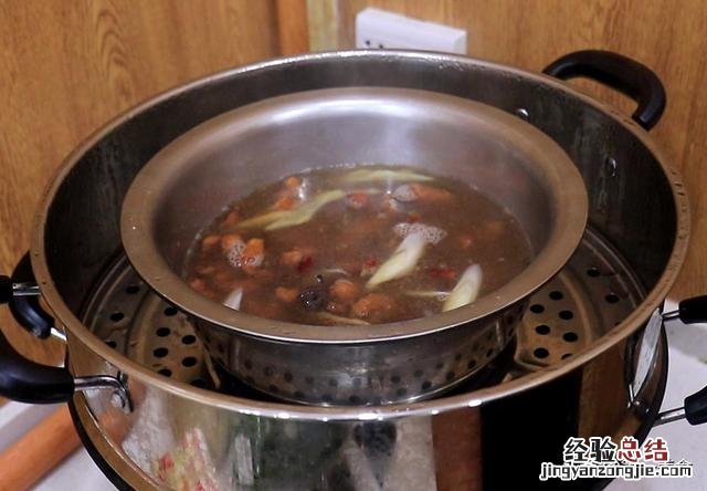 河南厨师长教你做地道酸汤小酥肉 酥肉汤怎么做又滑又嫩