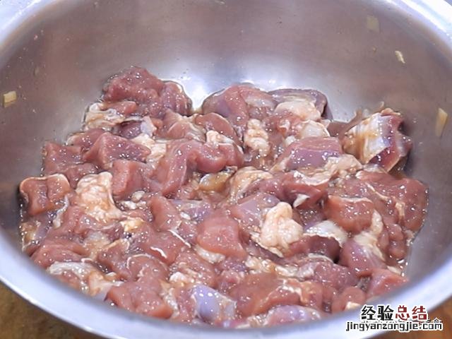 烤肉串的腌制方法正宗 家庭烤肉怎么腌制好吃