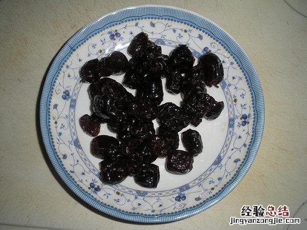用大米面做糕点的方法 黄米面粘糕怎么做