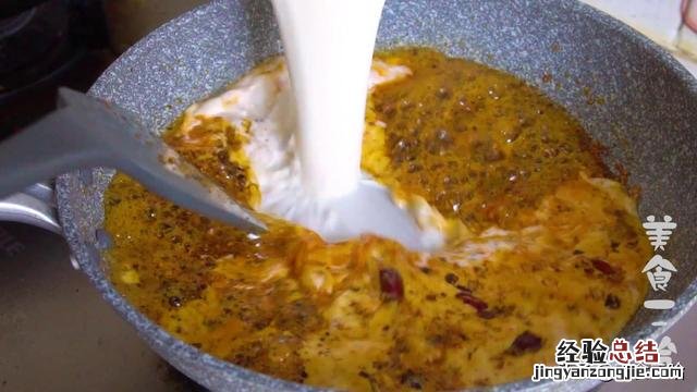 正宗的麻辣烫底料配方和做法 麻辣烫的汤料怎么做
