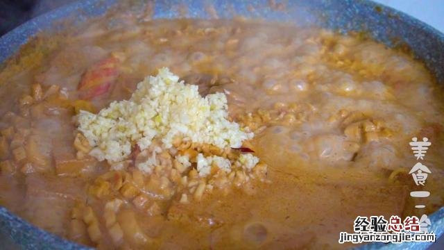 正宗的麻辣烫底料配方和做法 麻辣烫的汤料怎么做