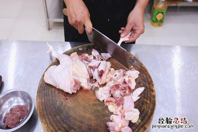 鸡肉鲜嫩入味不发柴 鸡肉怎么炒好吃又嫩