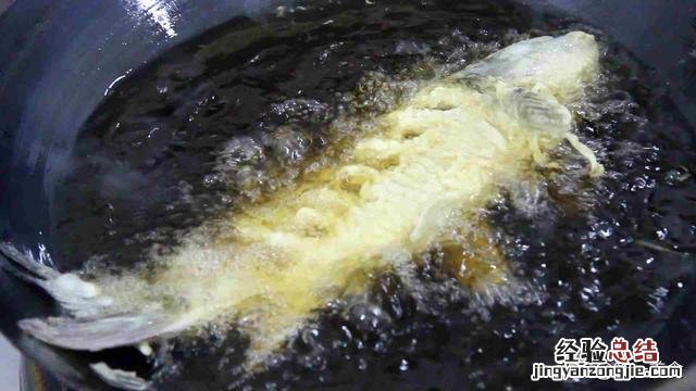 厨师教你制作及技巧 如何做糖醋鱼家常做法