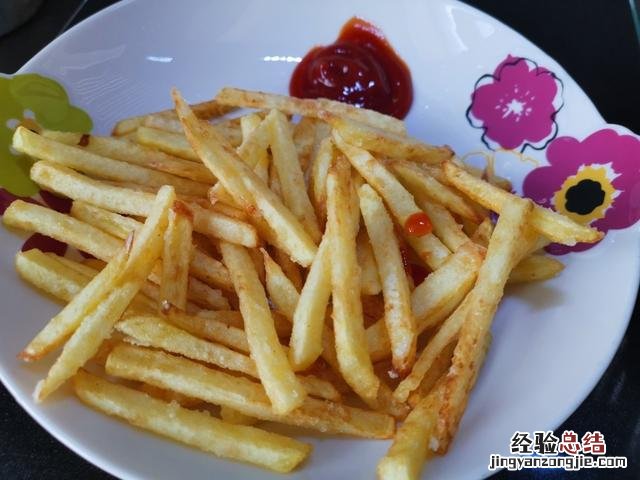 家里炸薯条的正确方法 在家自制薯条怎么做