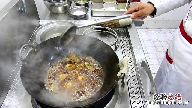 红烧肉肥而不腻正宗做法教程 红烧肉怎么炖好吃又烂