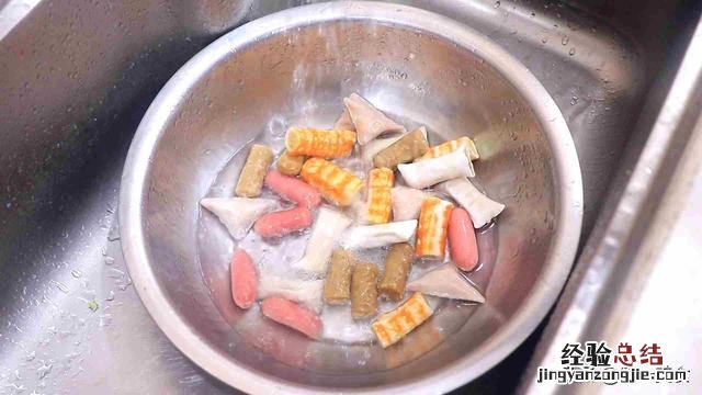 厨师长教你一个家常版做法 麻辣烫怎么做好吃还简单