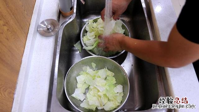 包菜炒五花肉正宗做法 包心菜怎么炒肉怎么好吃