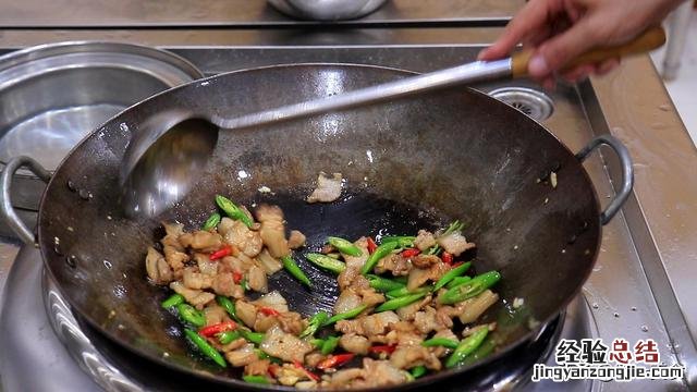 包菜炒五花肉正宗做法 包心菜怎么炒肉怎么好吃
