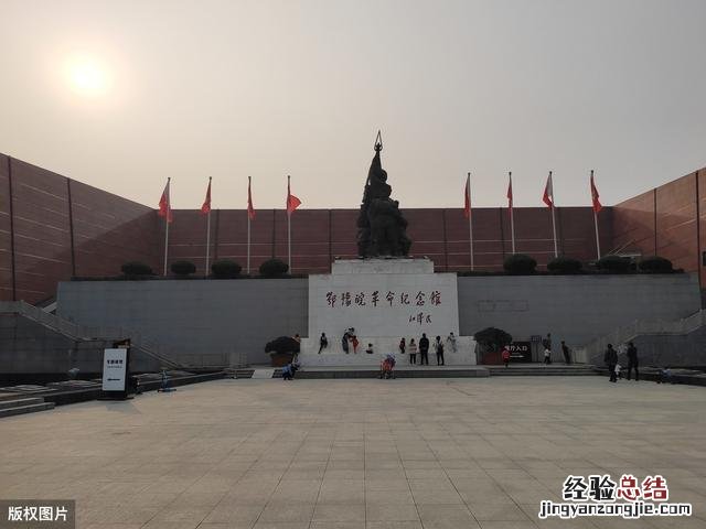 信阳旅游必去十大景点推荐 河南信阳十大旅游景点
