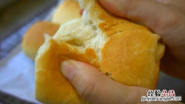 更简单的面包制作方法在这里 面包制作方法