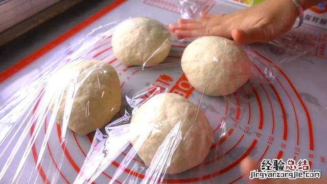更简单的面包制作方法在这里 面包制作方法