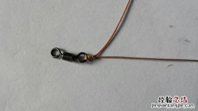 最完美钓鱼线组绑法之 鱼竿和主线怎么连接