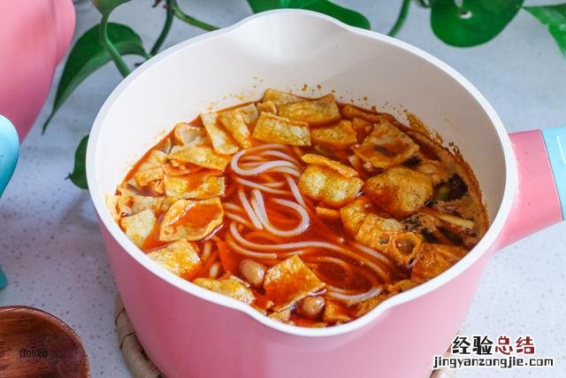 教你煮螺蛳粉的正确方法 螺蛳粉的做法怎么煮好吃
