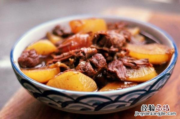 牛肉炖萝卜最好吃的14种做法 萝卜炖牛肉的家常做法