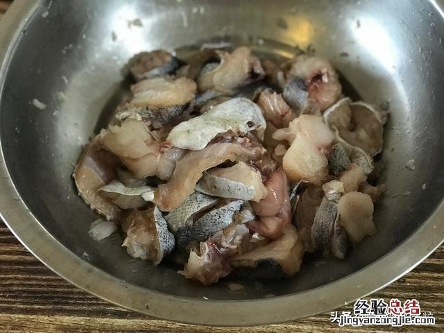 老式传统家常菜溜鱼段 溜鱼段怎么做最好吃