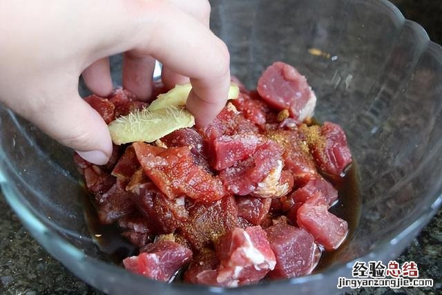 牛肉加什么可以炖的软烂不柴 煮牛肉方法和用料窍门