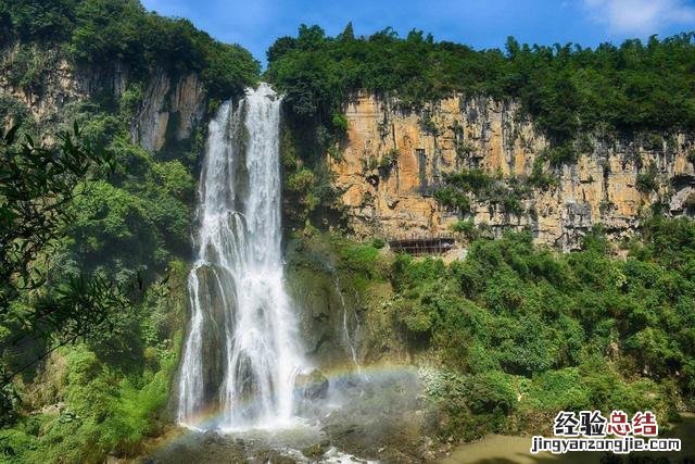 凭什么被选为中国最美的喀斯特峡谷之一 马岭河峡谷旅游攻略