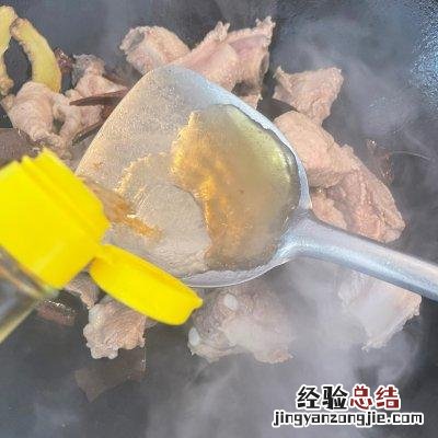 红烧土豆排骨的正宗做法步骤 红烧土豆怎么做好吃又简单