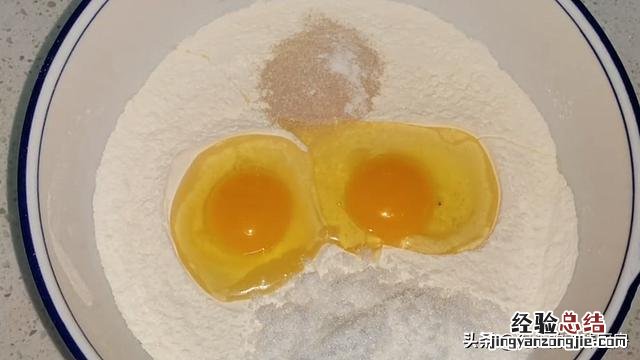 懒人面包不用烤箱不用揉出手套膜 最简单的免揉面包做法