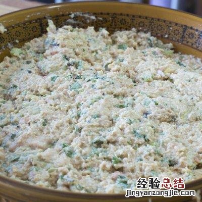 莲藕丸子怎样做才不回软 莲藕丸子的制作方法和配料