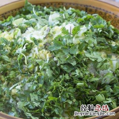 莲藕丸子怎样做才不回软 莲藕丸子的制作方法和配料