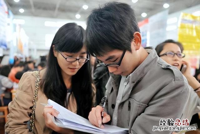 计算机类最吃香的十个专业 现在计算机方面哪个专业最好就业